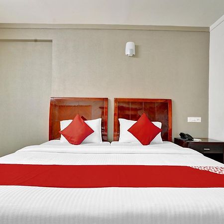 Hotel O Aec Residency Mararikulam Exterior foto