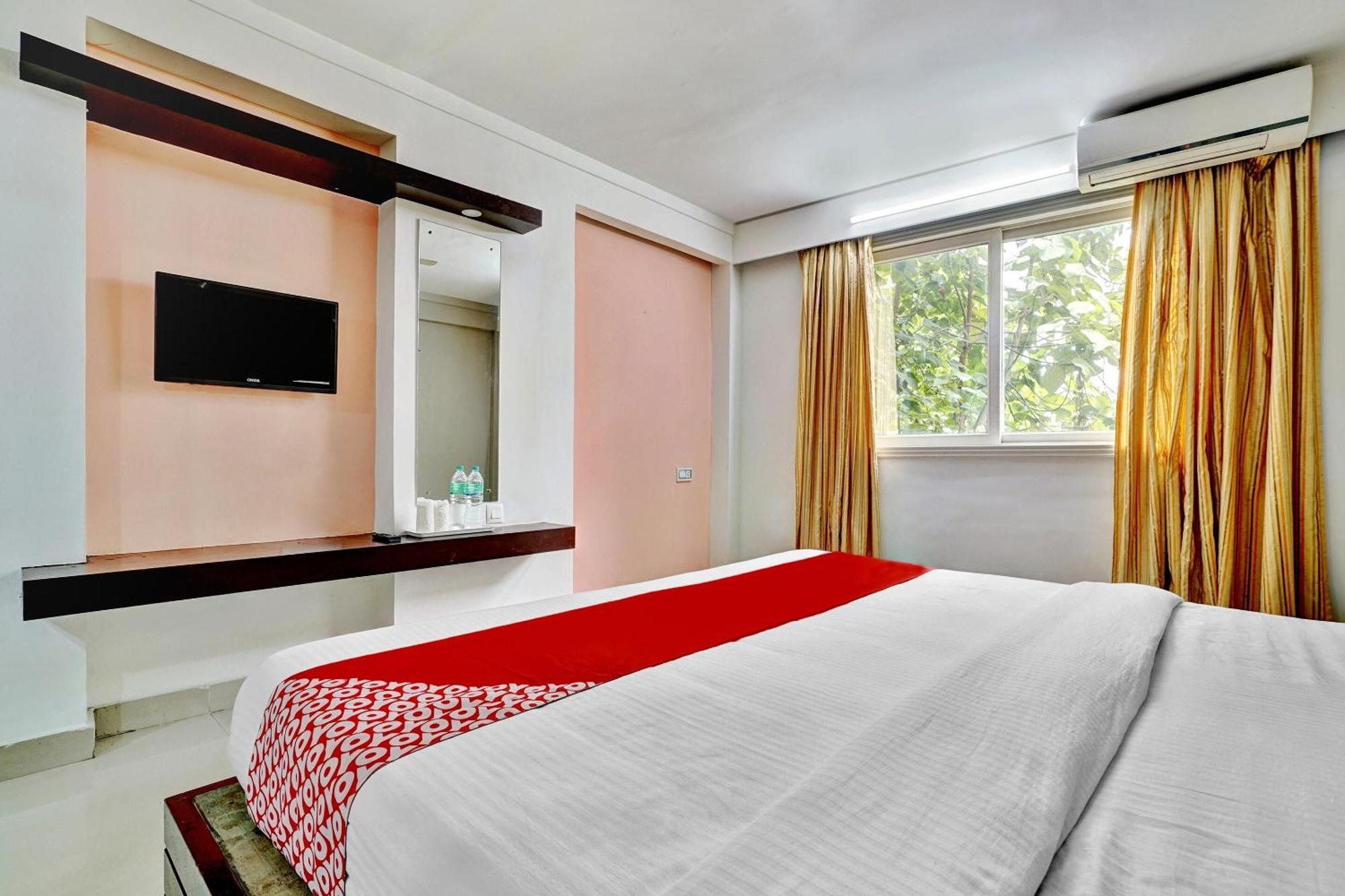 Hotel O Aec Residency Mararikulam Exterior foto